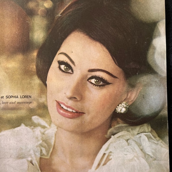 Saturday Evening Post February 15, 1964 - Sophia Loren - Philby Spy Case AI - Picture 3 of 14